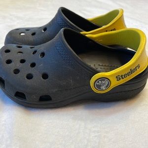Steelers infant crocs